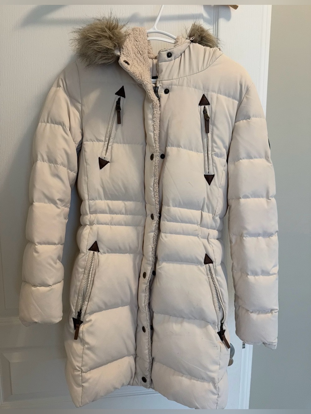 Ralph Lauren Women's Cream Quilted Puffer Coat with Faux Fur Trim